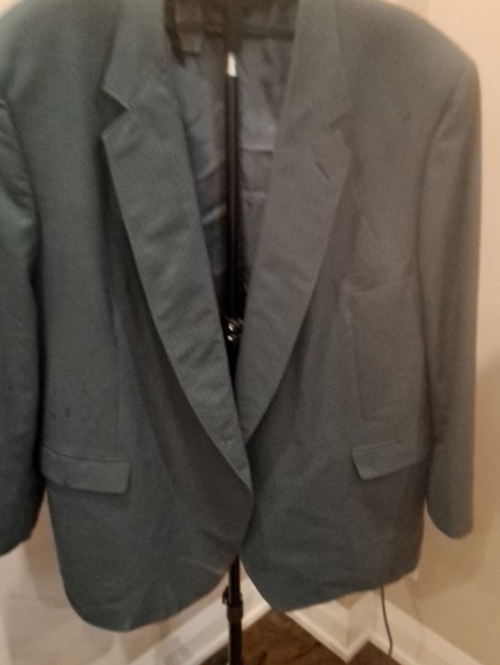 Men's Classic Blue Blazer - Timeless Single-Breasted Jacket